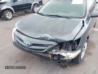 2011 Toyota Corolla S с VIN 2T1BU4EE6BC663056, выставлен на аукционе IAAI как лот 43190017 с пробегом 140 258 миль миль и . История ставок и продаж доступна на DreamBid. Изображение 6.