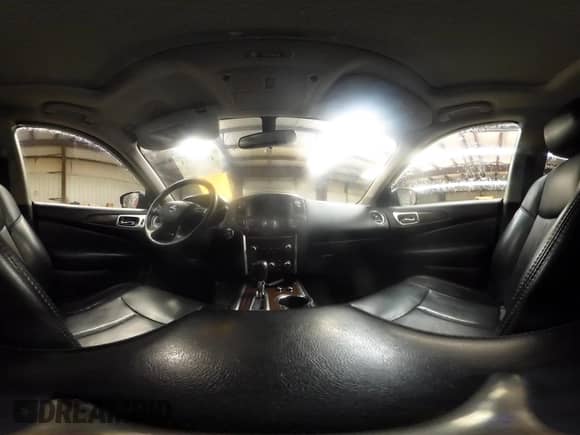 2017 Nissan Pathfinder SL z VIN 5N1DR2MM9HC626121, wystawiony jako IAAI lot #41960381 z przebiegiem 139 819 mil mil oraz . Historia ofert i sprzedaży dostępna na DreamBid. Obrazek 19.