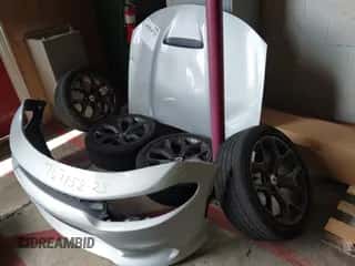 2019 Dodge Charger R/T with VIN 2C3CDXCT0KH573080, listed as a IAAI auction lot 43014723 with Not provided miles and . Bid and sale history available at DreamBid. Image 4.