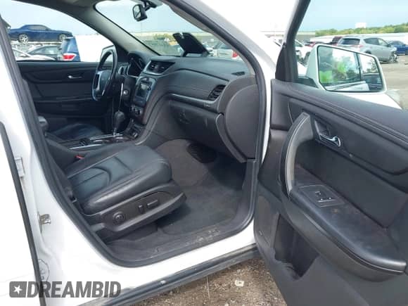 2016 Chevrolet Traverse LT z VIN 1GNKRHKD6GJ308346, wystawiony jako IAAI lot #43317957 z przebiegiem 168 597 mil mil oraz . Historia ofert i sprzedaży dostępna na DreamBid. Obrazek 5.