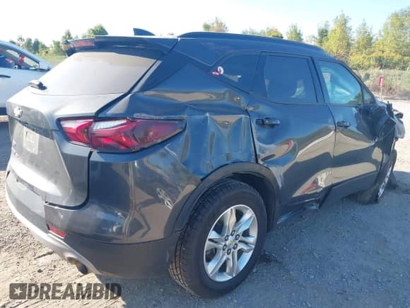 2022 Chevrolet Blazer LT с VIN 3GNKBHR48NS220260, выставлен на аукционе IAAI как лот 43217531 с пробегом 88 069 миль миль и . История ставок и продаж доступна на DreamBid. Изображение 4.