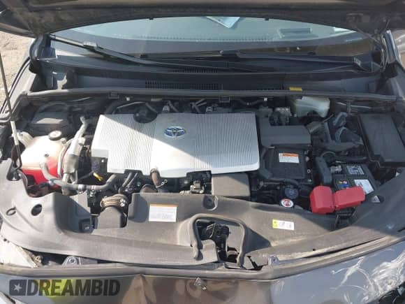 2018 Toyota Prius Plus z VIN JTDKARFP2J3072803, wystawiony jako IAAI lot #42443376 z przebiegiem 120 009 mil mil oraz . Historia ofert i sprzedaży dostępna na DreamBid. Obrazek 10.