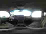 2003 Chevrolet Silverado 2500HD LT z VIN 1GCHK29U23E116984, wystawiony jako IAAI lot #43217859 z przebiegiem 265 239 mil mil oraz . Historia ofert i sprzedaży dostępna na DreamBid. Obrazek 21.
