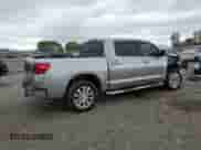 2013 Toyota Tundra Limited с VIN 5TFHW5F11DX313845, выставлен на аукционе Copart как лот 55480355 с пробегом 352 781 миль миль и Списание • Salvage title. История ставок и продаж доступна на DreamBid. Изображение 3.