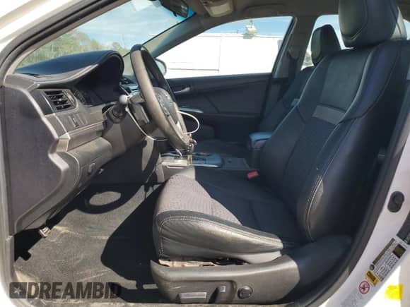 2014 Toyota Camry L with VIN 4T1BF1FK5EU414120, listed as a Copart auction lot 80373665 with 289,260 mi miles and Salvage title. Bid and sale history available at DreamBid. Image 7.