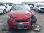 2013 Chevrolet Sonic LT с VIN 1G1JC5SH1D4233369, выставлен на аукционе IAAI как лот 43410322 с пробегом 80 851 миль миль и . История ставок и продаж доступна на DreamBid. Изображение 12.
