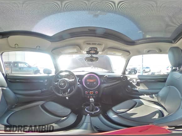 2015 MINI Hardtop S с VIN WMWXP7C54F2A37849, выставлен на аукционе Copart как лот 86079855 с пробегом 66 325 миль миль и Списание • Salvage title. История ставок и продаж доступна на DreamBid. Изображение 15.