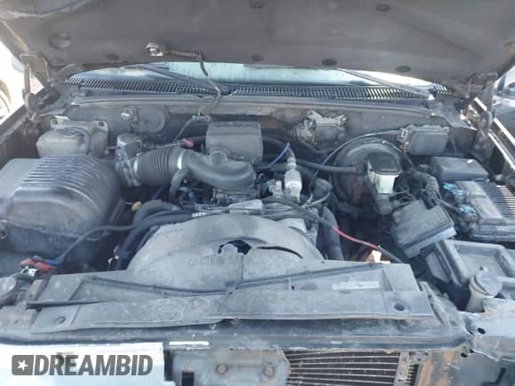 1996 Chevrolet Tahoe with VIN 1GNEK13RXTJ418622, listed as a IAAI auction lot 41879760 with 349,211 mi miles and . Bid and sale history available at DreamBid. Image 10.