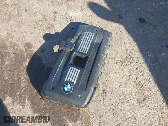 2006 BMW 3 Series 330i с VIN WBAVB33546KR75412, выставлен на аукционе IAAI как лот 43525315 с пробегом 226 516 миль миль и . История ставок и продаж доступна на DreamBid. Изображение 12.