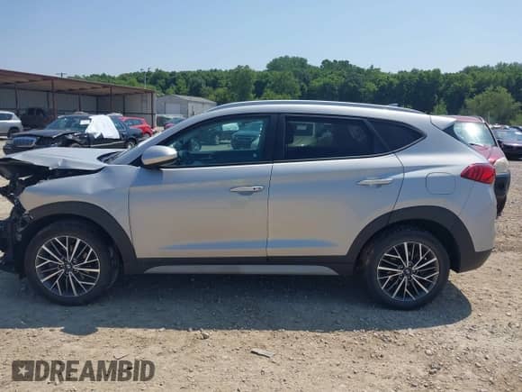 2020 Hyundai Tucson Sport with VIN KM8J33AL9LU228741, listed as a IAAI auction lot 42861995 with 74,634 mi miles and . Bid and sale history available at DreamBid. Image 15.