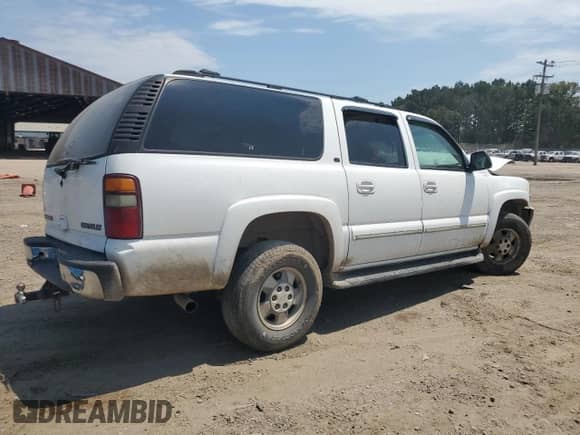 2002 Chevrolet Suburban LT с VIN 1GNEC16Z22J221385, выставлен на аукционе Copart как лот 70488535 с пробегом 211 715 миль миль и Списание • Salvage title. История ставок и продаж доступна на DreamBid. Изображение 3.