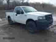 2007 Ford F-150 XL с VIN 1FTRF14W67NA68844, выставлен на аукционе IAAI как лот 41696844 с пробегом 151 352 миль миль и . История ставок и продаж доступна на DreamBid. Изображение 1.