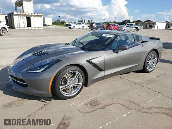 2016 Chevrolet Corvette 2LT с VIN 1G1YD2D79G5111484, выставлен на аукционе Copart как лот 73873324 с пробегом Не указан миль и На запчасти • Non repairable. История ставок и продаж доступна на DreamBid. Изображение 1.