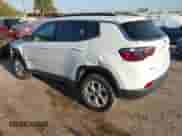 2025 Jeep Compass Latitude с VIN 3C4NJDBN1ST547173, выставлен на аукционе IAAI как лот 43522316 с пробегом 22 495 миль миль и . История ставок и продаж доступна на DreamBid. Изображение 3.