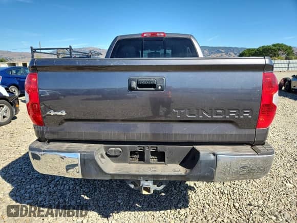 2014 Toyota Tundra SR5 с VIN 5TFUM5F16EX052444, выставлен на аукционе Copart как лот 87060405 с пробегом 121 992 миль миль и Списание • Salvage title. История ставок и продаж доступна на DreamBid. Изображение 6.