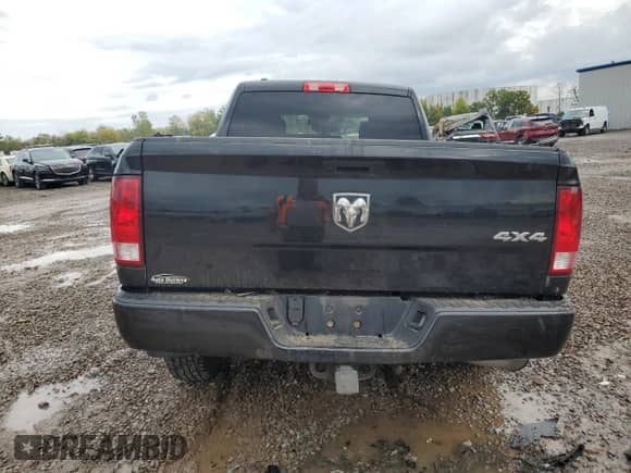 2019 Ram 1500 Express with VIN 1C6RR7FG6KS517389, listed as a Copart auction lot 81763315 with 124,700 mi miles and Salvage title. Bid and sale history available at DreamBid. Image 6.