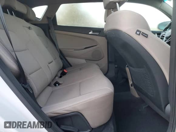 2019 Hyundai Tucson SEL с VIN KM8J33AL8KU901355, выставлен на аукционе Copart как лот 72096405 с пробегом 76 992 миль миль и Списание • Salvage title. История ставок и продаж доступна на DreamBid. Изображение 11.