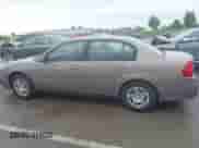 2008 Chevrolet Malibu Classic LS 1FL z VIN 1G1ZS58F48F141209, wystawiony jako IAAI lot #42148311 z przebiegiem 152 987 mil mil oraz . Historia ofert i sprzedaży dostępna na DreamBid. Obrazek 14.