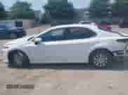 2022 Toyota Camry Hybrid LE with VIN 4T1C31AK2NU591549, listed as a IAAI auction lot 42499072 with 55,882 mi miles and . Bid and sale history available at DreamBid. Image 14.