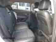 2021 Chevrolet Trax LT z VIN KL7CJPSB0MB325224, wystawiony jako Copart lot #63462755 z przebiegiem 148 643 mil mil oraz Szkoda całkowita • Salvage title. Historia ofert i sprzedaży dostępna na DreamBid. Obrazek 11.