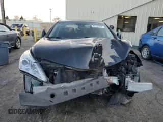 2013 Hyundai Azera с VIN KMHFH4JG8DA244285, выставлен на аукционе Copart как лот 85106264 с пробегом 150 047 миль миль и Списание • Salvage title. История ставок и продаж доступна на DreamBid. Изображение 5.