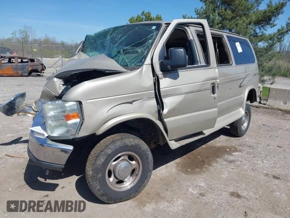 2012 Ford Econoline Cargo Commercial with VIN 1FTNE1EL2CDA14401, listed as a IAAI auction lot 42225456 with Not provided miles and . Bid and sale history available at DreamBid. Image 2.