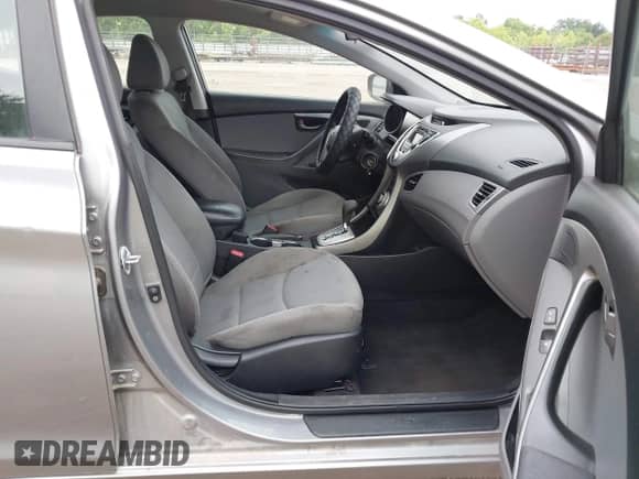 2012 Hyundai Elantra Limited z VIN KMHDH4AE3CU399653, wystawiony jako IAAI lot #42545606 z przebiegiem 125 133 mil mil oraz . Historia ofert i sprzedaży dostępna na DreamBid. Obrazek 5.