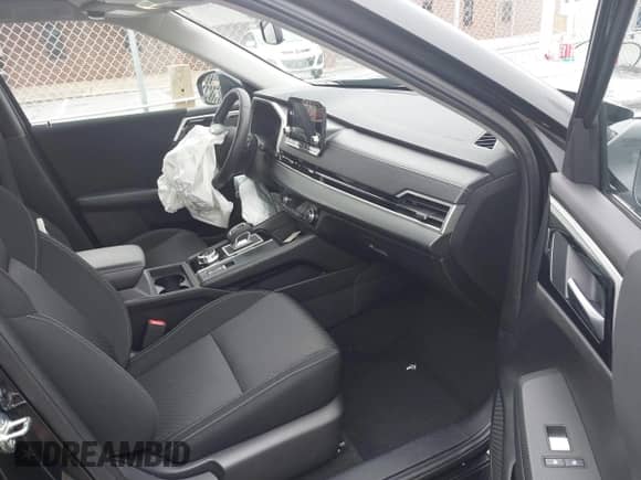 2024 Mitsubishi Outlander ES with VIN JA4J3UA89RZ031760, listed as a IAAI auction lot 41140604 with 54,640 mi miles and . Bid and sale history available at DreamBid. Image 5.