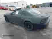 2001 Ford Mustang Standard z VIN 1FAFP40451F225342, wystawiony jako IAAI lot #43384737 z przebiegiem 86 953 mil mil oraz . Historia ofert i sprzedaży dostępna na DreamBid. Obrazek 3.