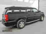 2011 Chevrolet Suburban LS с VIN 1GNSCHE03BR345018, выставлен на аукционе Copart как лот 59295725 с пробегом 300 885 миль миль и Чистый • Clean title. История ставок и продаж доступна на DreamBid. Изображение 3.