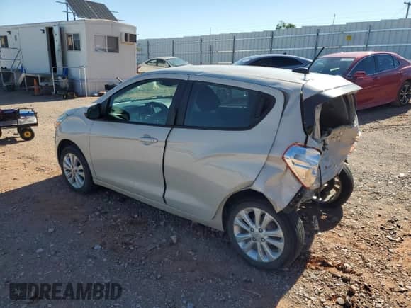 2017 Chevrolet Spark LT z VIN KL8CD6SA5HC740141, wystawiony jako Copart lot #57229645 z przebiegiem 73 801 mil mil oraz Nie do naprawy • Non repairable. Historia ofert i sprzedaży dostępna na DreamBid. Obrazek 2.