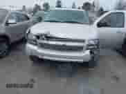 2011 Chevrolet Suburban LS с VIN 1GNSCHE07BR241468, выставлен на аукционе IAAI как лот 41376362 с пробегом 277 907 миль миль и . История ставок и продаж доступна на DreamBid. Изображение 6.