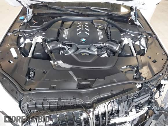 2022 BMW 7 Series 750i xDrive with VIN WBA7U2C02NCG79415, listed as a IAAI auction lot 41394743 with 31,839 mi miles and . Bid and sale history available at DreamBid. Image 10.
