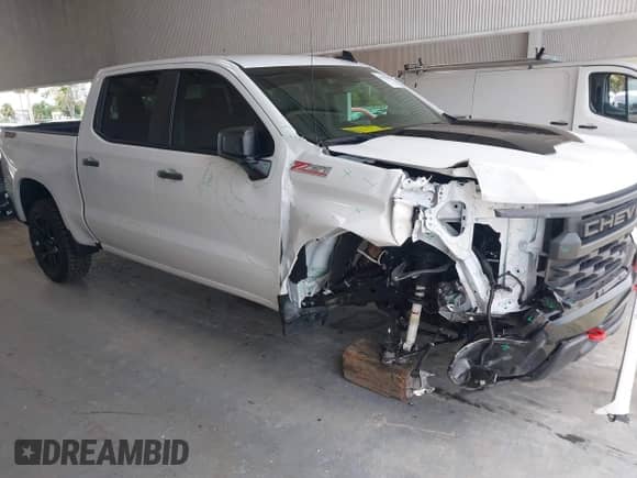 2024 Chevrolet Silverado 1500 Custom Trail Boss с VIN 3GCPDCEK9RG301082, выставлен на аукционе IAAI как лот 42789360 с пробегом 3 516 миль миль и . История ставок и продаж доступна на DreamBid. Изображение 1.
