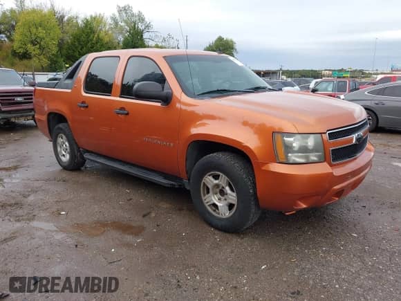 2008 Chevrolet Avalanche 2LT with VIN 3GNEC12J98G282534, listed as a IAAI auction lot 43563456 with 262,566 mi miles and . Bid and sale history available at DreamBid. Image 1.