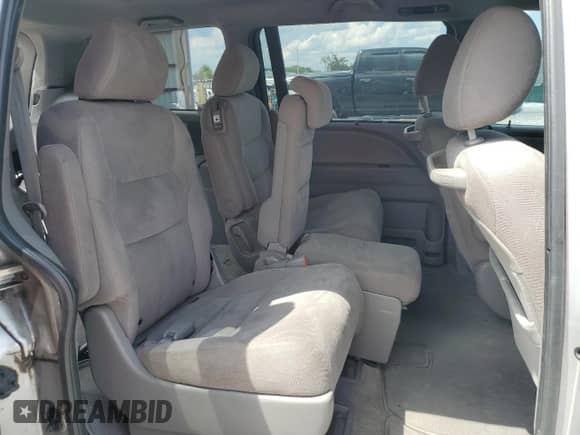 2010 Honda Odyssey EX с VIN 5FNRL3H53AB098167, выставлен на аукционе Copart как лот 69435675 с пробегом 232 541 миль миль и Списание • Salvage title. История ставок и продаж доступна на DreamBid. Изображение 11.