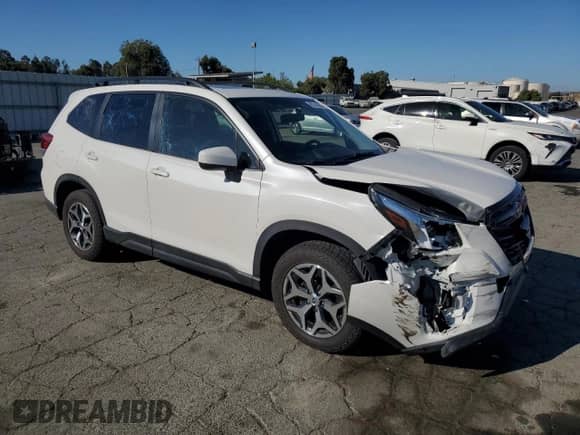 2023 Subaru Forester Premium z VIN JF2SKAEC0PH444536, wystawiony jako Copart lot #80749905 z przebiegiem 30 259 mil mil oraz Szkoda całkowita • Salvage title. Historia ofert i sprzedaży dostępna na DreamBid. Obrazek 4.