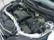 2019 Chevrolet Equinox LT z VIN 2GNAXTEV8K6239836, wystawiony jako IAAI lot #42742280 z przebiegiem 94 215 mil mil oraz . Historia ofert i sprzedaży dostępna na DreamBid. Obrazek 19.