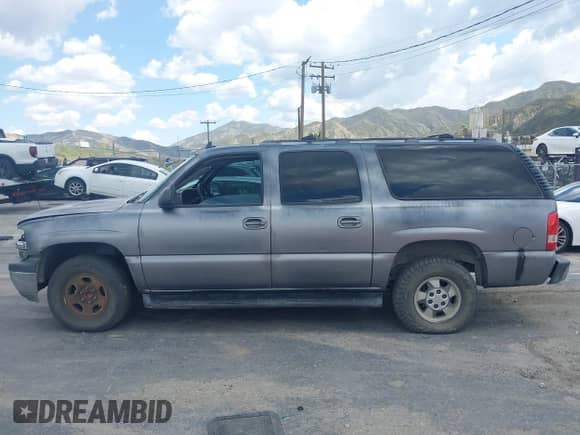 2006 Chevrolet Suburban LS 1WT с VIN 1GNEC16Z26J103651, выставлен на аукционе IAAI как лот 41959305 с пробегом Не указан миль и . История ставок и продаж доступна на DreamBid. Изображение 13.