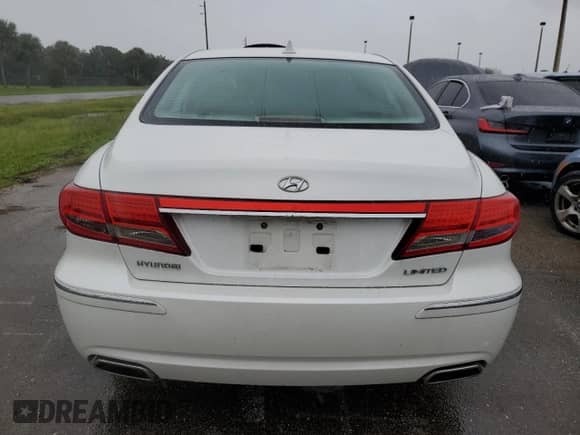 2011 Hyundai Azera Limited с VIN KMHFC4DF0BA544501, выставлен на аукционе Copart как лот 75701714 с пробегом Не указан миль и Списание • Salvage title. История ставок и продаж доступна на DreamBid. Изображение 6.