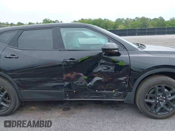 2023 Chevrolet Blazer LT with VIN 3GNKBCR44PS134997, listed as a IAAI auction lot 42212064 with 99,999 mi miles and . Bid and sale history available at DreamBid. Image 17.