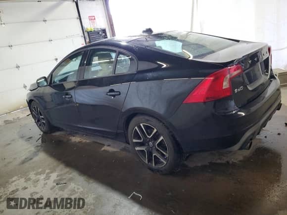 2017 Volvo S60 Dynamic с VIN YV140MTL5H2422631, выставлен на аукционе Copart как лот 69380855 с пробегом 177 382 миль миль и Списание • Salvage title. История ставок и продаж доступна на DreamBid. Изображение 2.