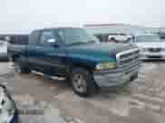 1997 Dodge 1500 z VIN 1B7HC13ZXVJ564122, wystawiony jako IAAI lot #42159728 z przebiegiem 88 665 mil mil oraz . Historia ofert i sprzedaży dostępna na DreamBid. Obrazek 1.
