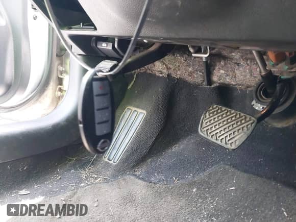 2014 Nissan Maxima S z VIN 1N4AA5AP6EC488666, wystawiony jako IAAI lot #42982216 z przebiegiem 250 486 mil mil oraz . Historia ofert i sprzedaży dostępna na DreamBid. Obrazek 11.