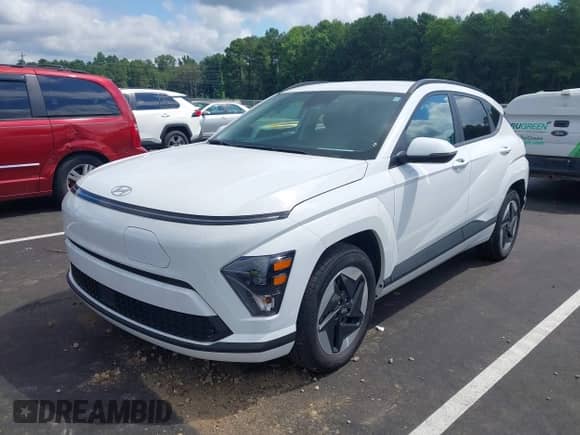 2024 Hyundai Kona SEL with VIN KM8HC3A61RU008639, listed as a IAAI auction lot 42988896 with 10,811 mi miles and . Bid and sale history available at DreamBid. Image 23.