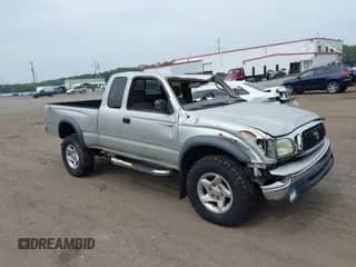 2003 Toyota Tacoma PreRunner with VIN 5TESN92N43Z283613, listed as a IAAI auction lot 42912354 with 158,912 mi miles and . Bid and sale history available at DreamBid. Image 1.