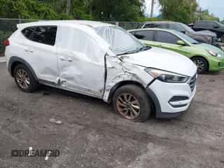 2018 Hyundai Tucson SE с VIN KM8J23A40JU821462, выставлен на аукционе IAAI как лот 43125522 с пробегом 106 976 миль миль и . История ставок и продаж доступна на DreamBid. Изображение 1.