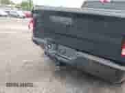 2018 Ram 1500 Tradesman с VIN 1C6RR7FT5JS320998, выставлен на аукционе IAAI как лот 42262904 с пробегом 257 480 миль миль и . История ставок и продаж доступна на DreamBid. Изображение 6.