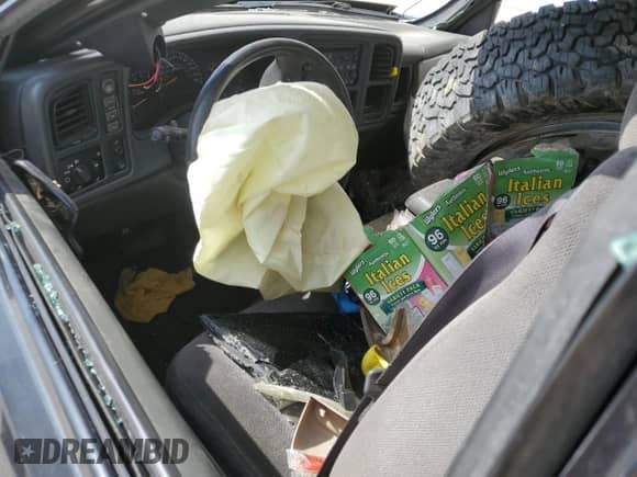 2005 GMC Sierra 1500 SLE с VIN 1GTEK19Z25Z210691, выставлен на аукционе Copart как лот 66387295 с пробегом Не указан миль и Списание • Salvage title. История ставок и продаж доступна на DreamBid. Изображение 8.