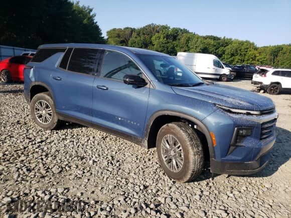 2024 Chevrolet Traverse FWD LS with VIN 1GNEREKS1RJ147529, listed as a Copart auction lot 66919574 with 1,855 mi miles and Salvage title. Bid and sale history available at DreamBid. Image 4.
